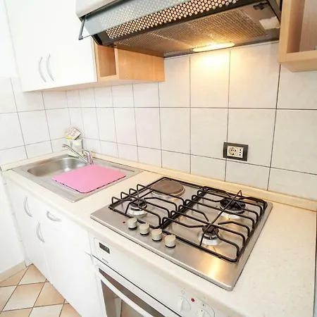 Guest house Titonel 3*
