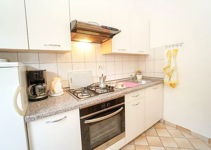 Titonel Gostinjska kuća